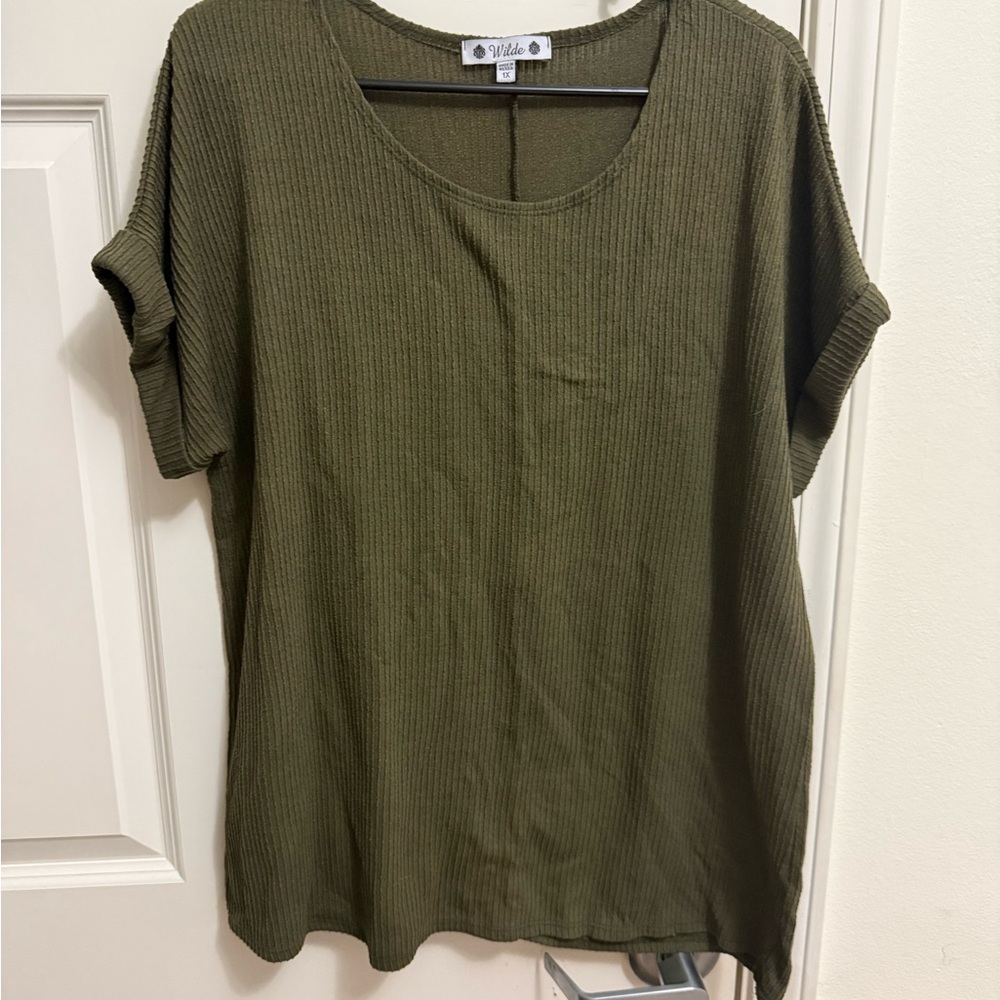 Wild Fable Olive Short Sleeve Ribbed Top